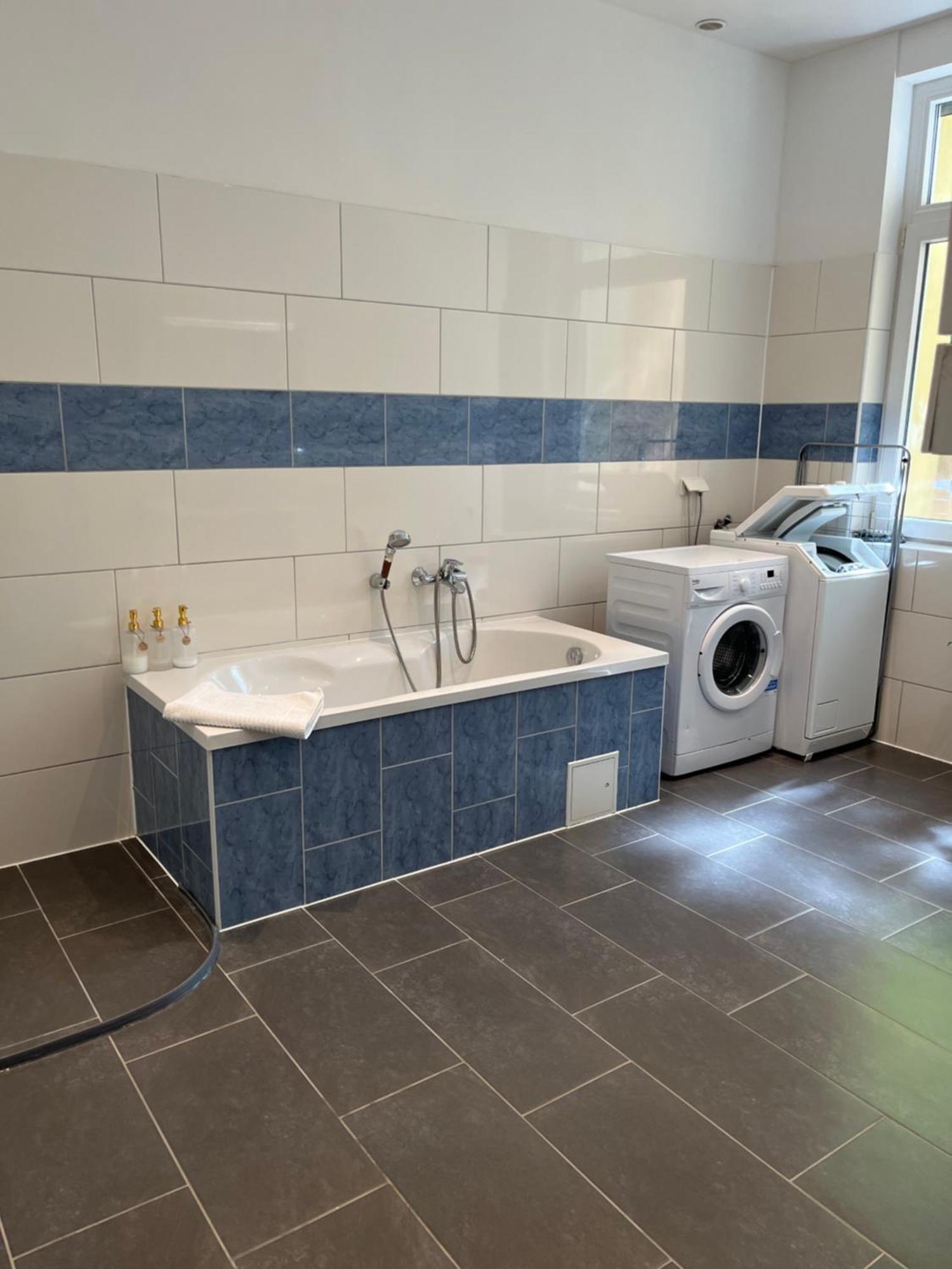 Messe 1 Apartment *